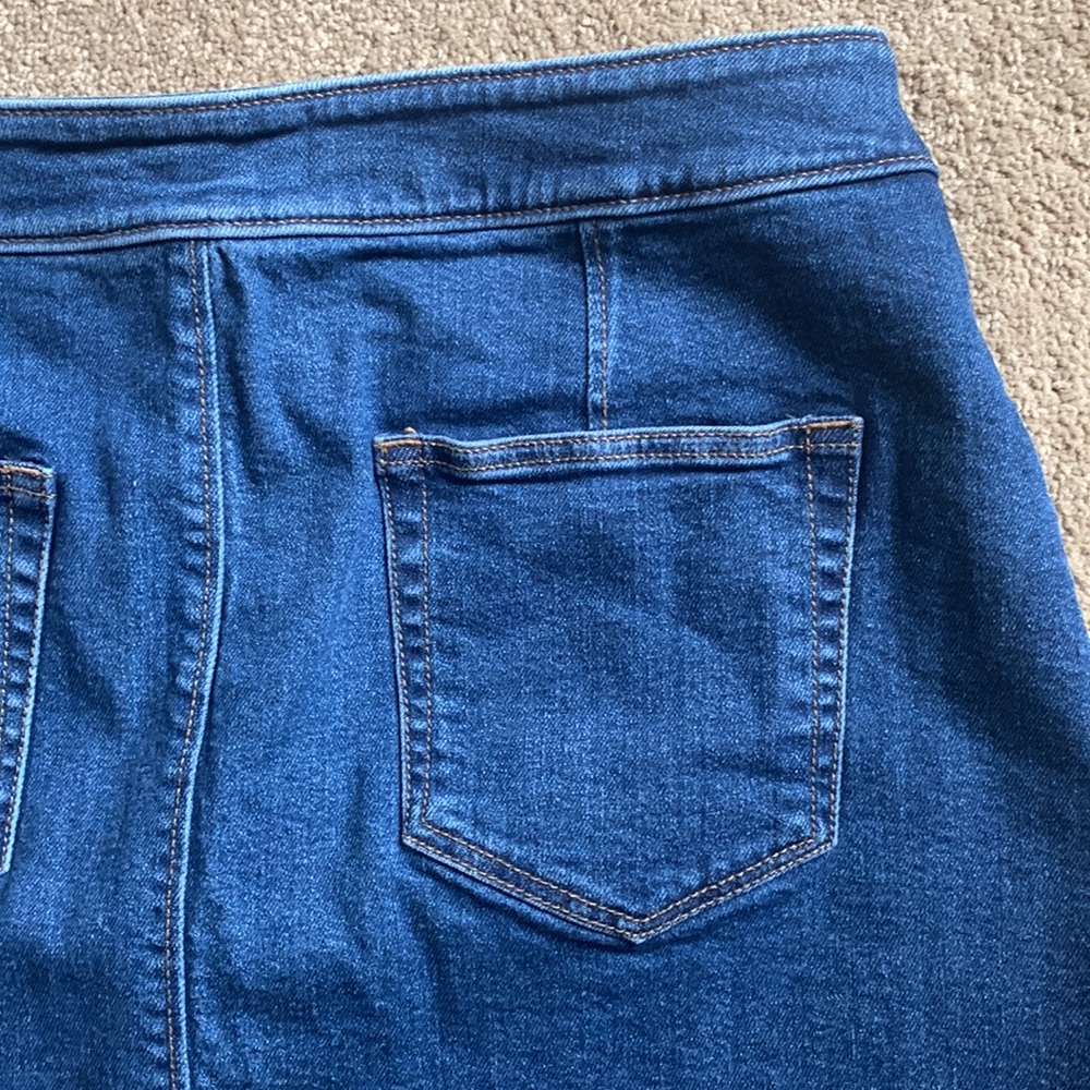 Loft Denim Skirt - Picture 9 of 10
